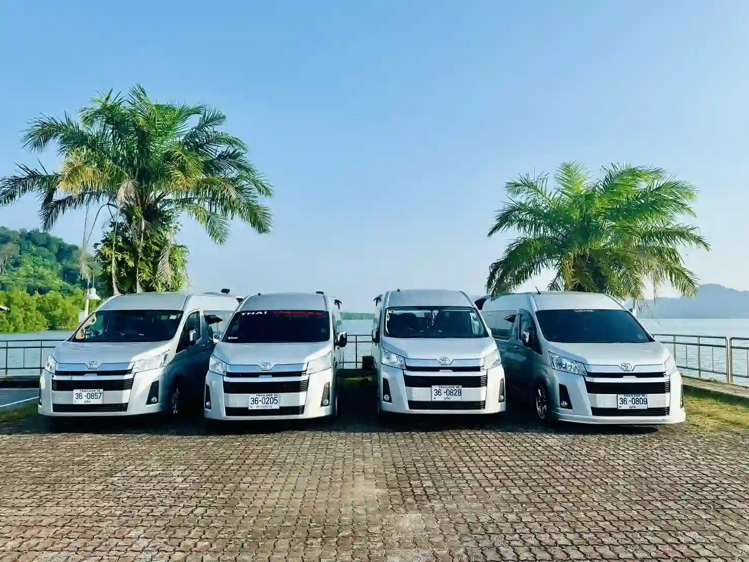 บริการเช่ารถตู้ VIP ภูเก็ตที่มีคนขับมืออาชีพสำหรับทริปท่องเที่ยวสุดหรู